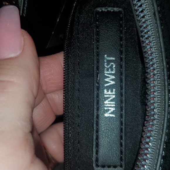 Nine West Bag NWOT Black with Strap - Picture 2 of 11